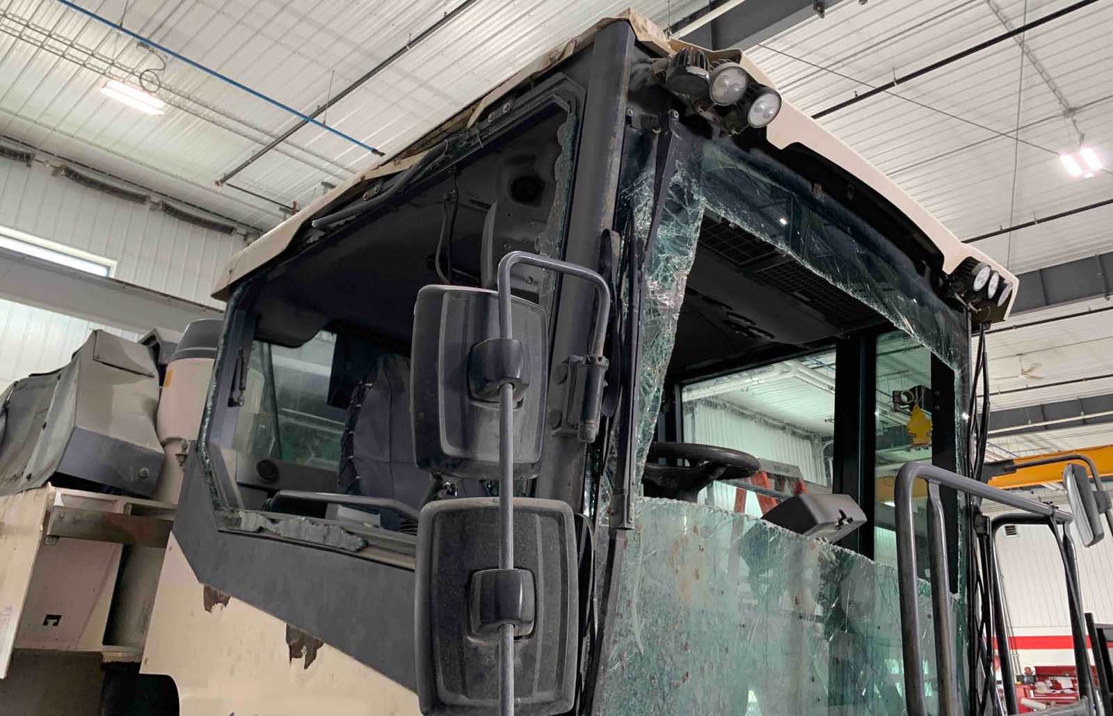 2017 Wirtgen WR 250i Cold Recycler - Image 3