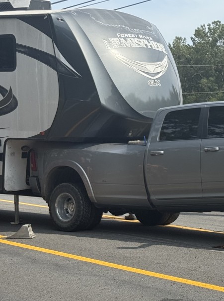 2018 Forest River Salem Hemisphere Trailer - Image 3