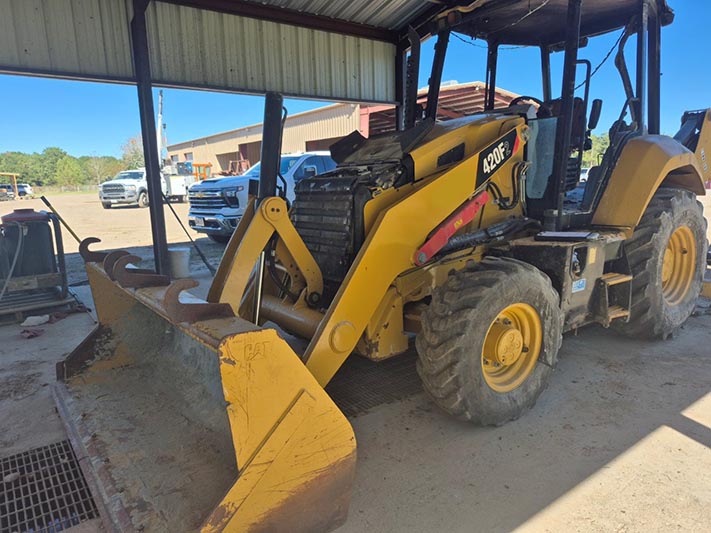2018 Caterpillar 420F2 Backhoe