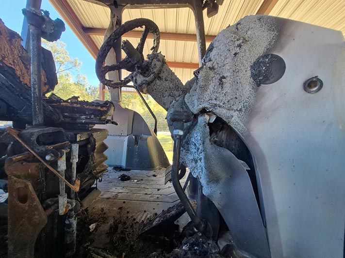 2018 Caterpillar 420F2 Backhoe - Image 27