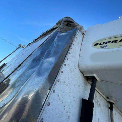 2018 International 4300 Reefer Box Truck - Image 5