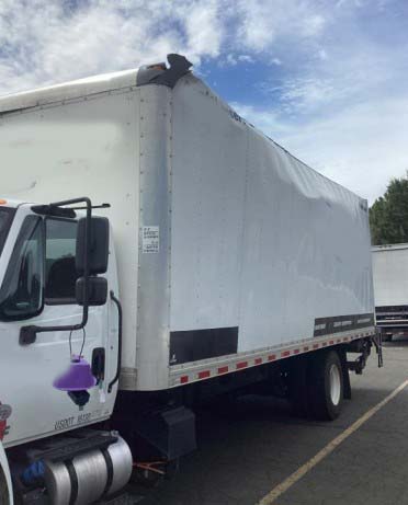 2019 International DuraStar 4300 Box Truck - Image 2