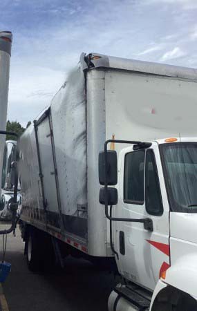 2019 International DuraStar 4300 Box Truck - Image 3