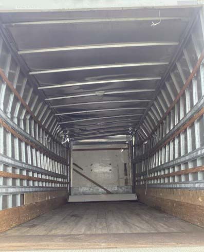 2019 International DuraStar 4300 Box Truck - Image 5