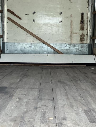 2019 International DuraStar 4300 Box Truck - Image 7