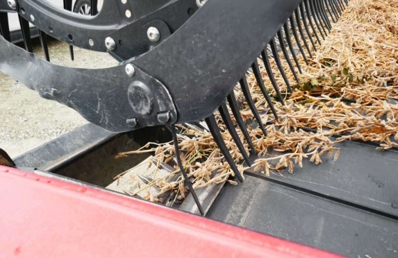 2019 MacDon FD140 Flexdraper Header - Image 14