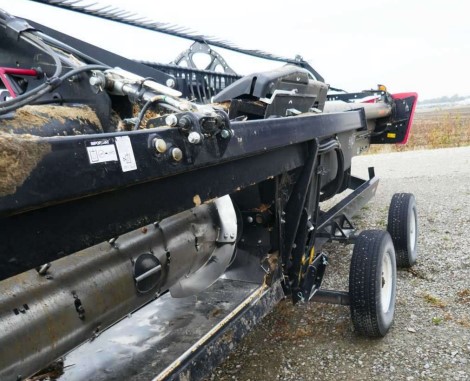 2019 MacDon FD140 Flexdraper Header - Image 6