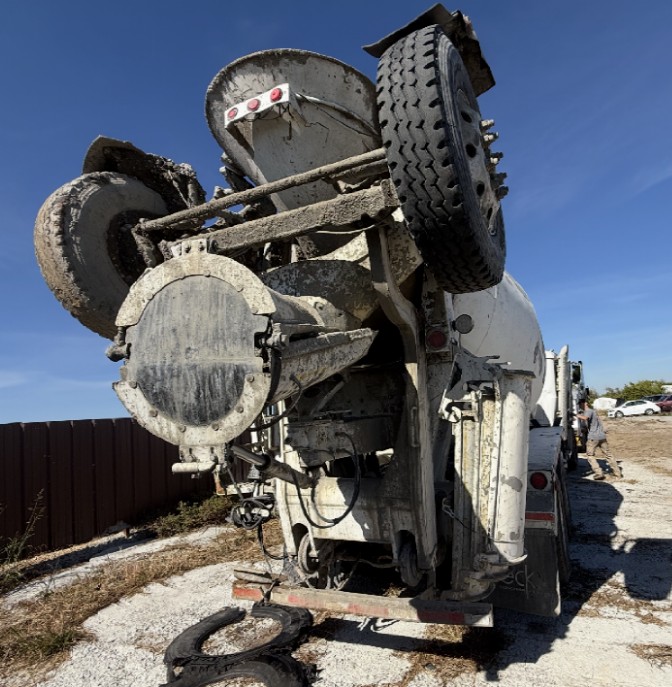 2019 Mack Granite - Image 2