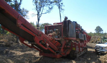 2019 Morbark 3400XT Horizontal Grinder - Image 15