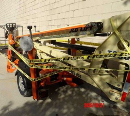 2020 JLG T350J Towable Boom Lift - Image 15