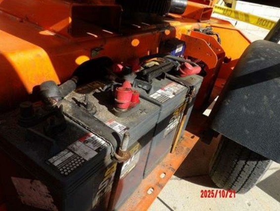 2020 JLG T350J Towable Boom Lift - Image 10