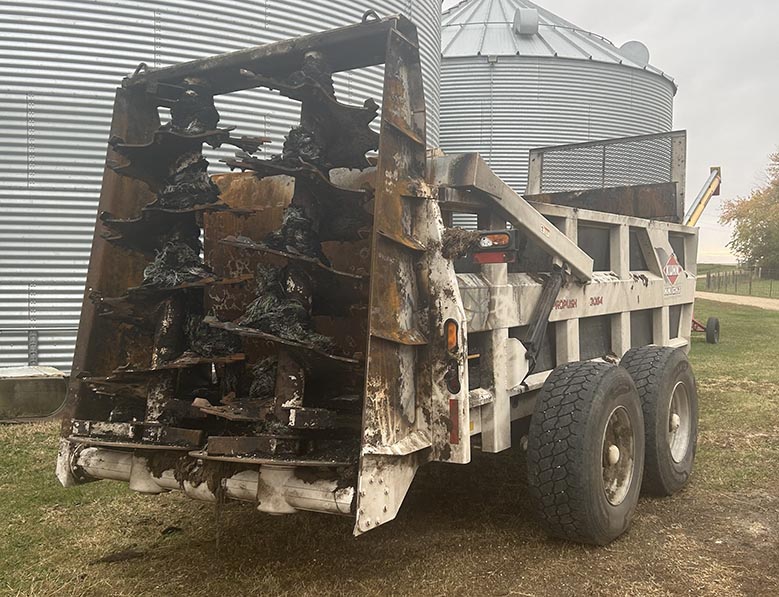 2020 Knight 2054 VB Spreader - Image 6