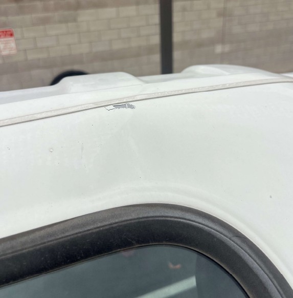 2021 Chevrolet 4500 Box Truck - Image 3