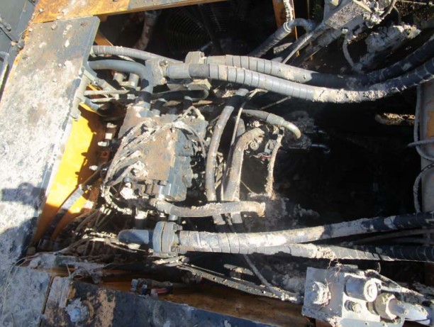 2021 Hyundai HX480L Excavator - Image 10