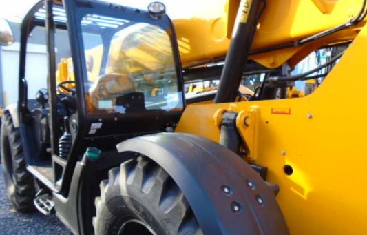 2021 JCB 507-42 Telehandler