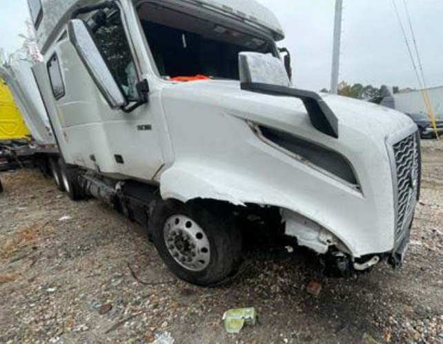 2021 Volvo VNL 860 - Image 14