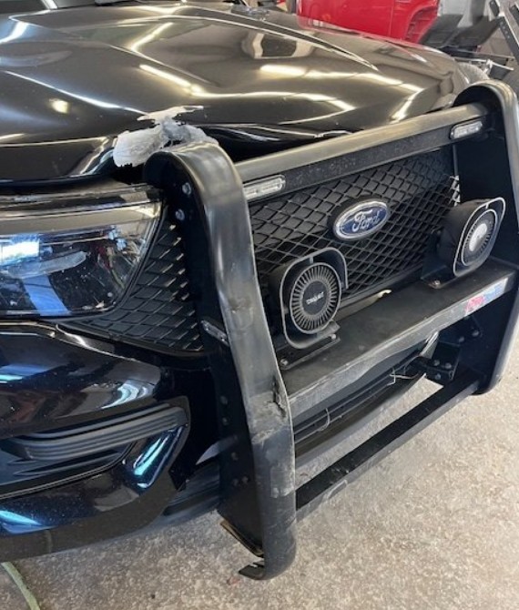 2021 Ford Explorer Police Interceptor - Image 14