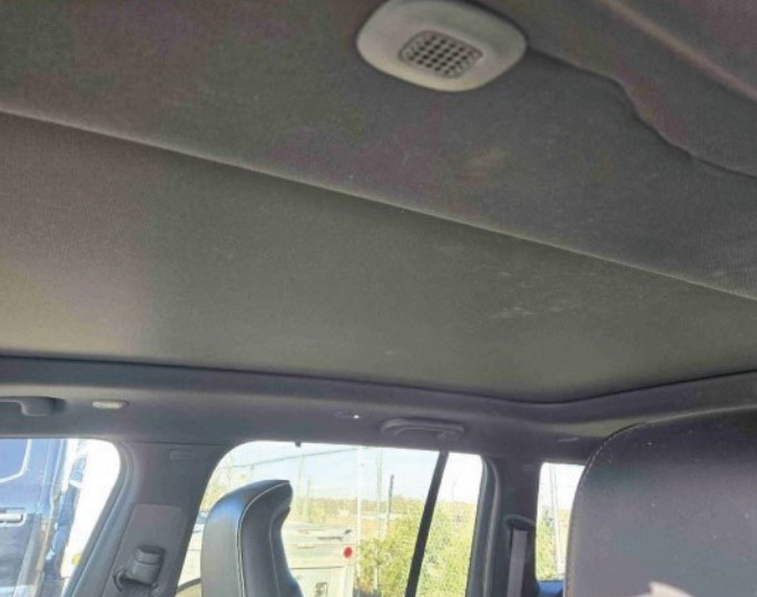 2022 Jeep Grand Cherokee - Image 12