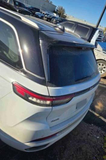 2022 Jeep Grand Cherokee - Image 8