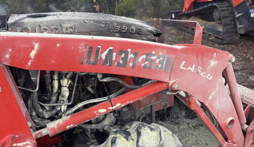 2022 Kubota L3902HST-50 Tractor - Image 4