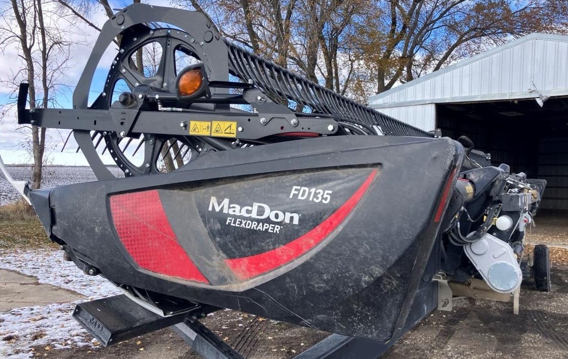 2022 MacDon FD135 Flexdraper Header - Image 2