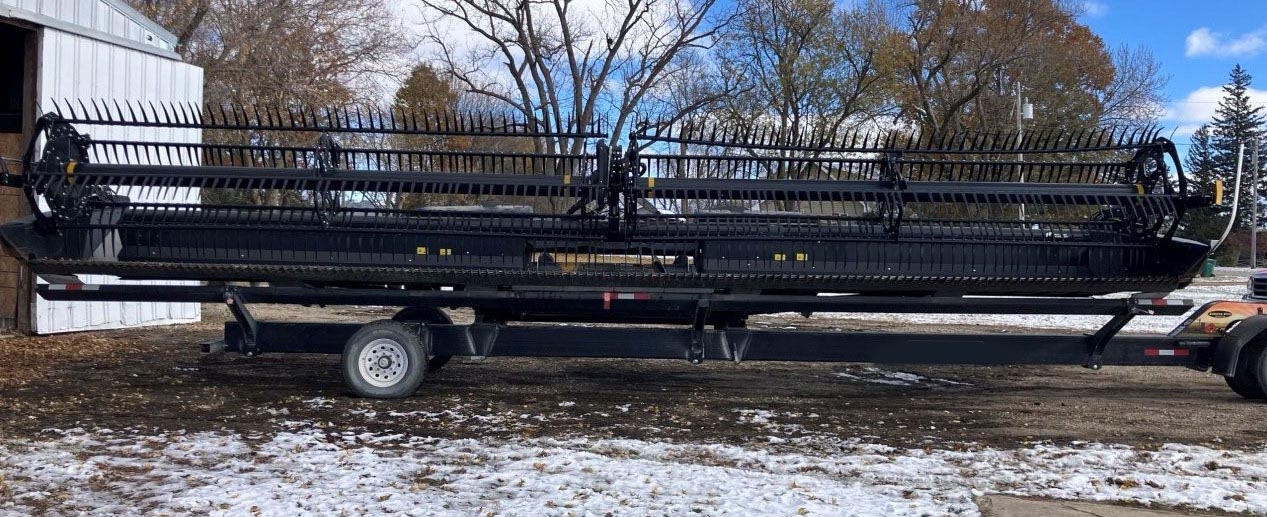 2022 MacDon FD135 Flexdraper Header - Image 4