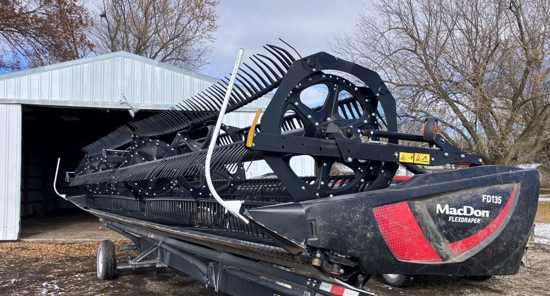 2022 MacDon FD135 Flexdraper Header - Image 5