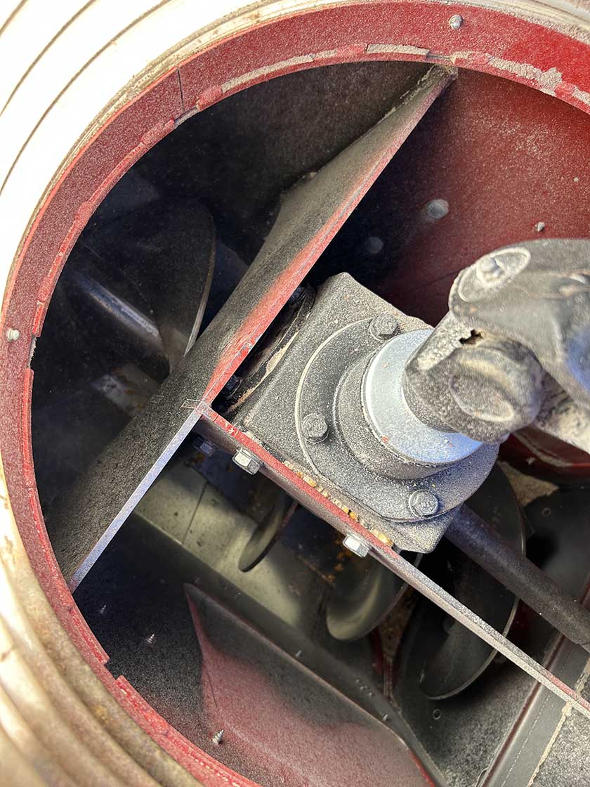 2022 Westfield MKX2 13-94 Auger - Image 7