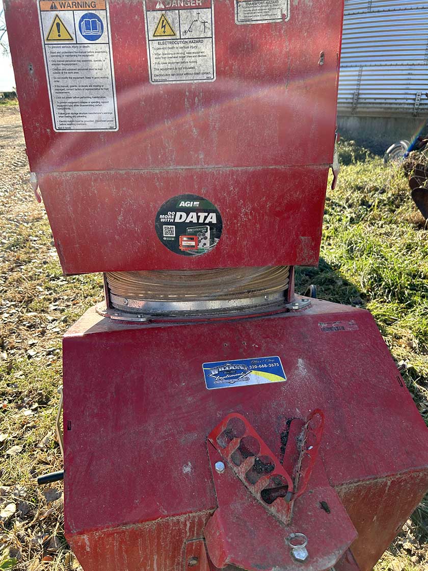 2022 Westfield MKX2 13-94 Auger - Image 8