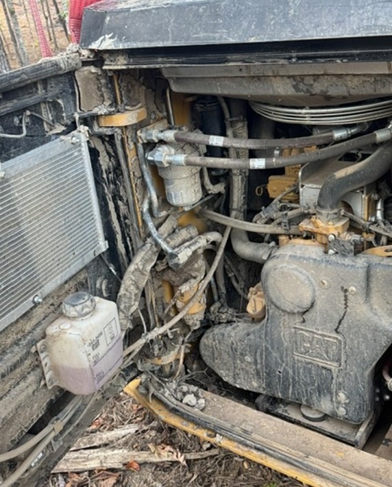 2024 Caterpillar 299D3XE Skid Steer - Image 2