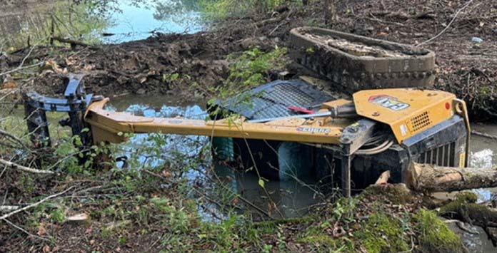 2024 Caterpillar 299D3XE Skid Steer - Image 6