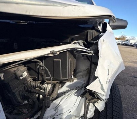 2024 Chevrolet Equinox LS - Image 2