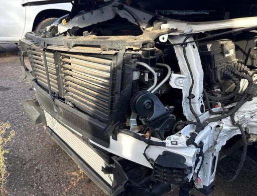 2024 Chevrolet Equinox LS - Image 3