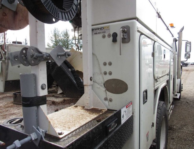 2024 Freightliner M2-106 Aerial Bucket Truck - Image 10