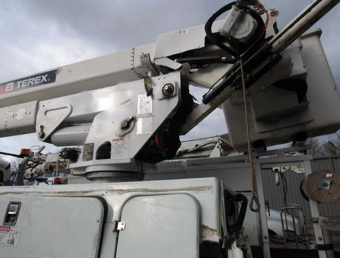 2024 Freightliner M2-106 Aerial Bucket Truck - Image 11