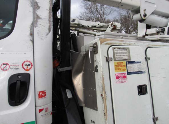 2024 Freightliner M2-106 Aerial Bucket Truck - Image 14