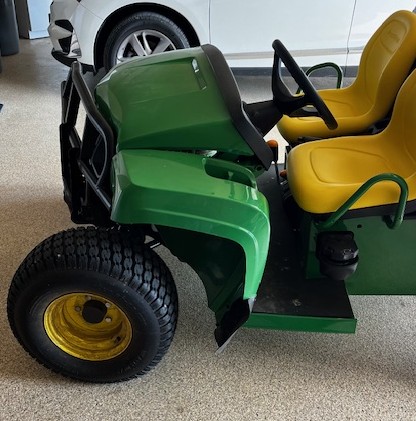 2024 John Deere Gator TX - Image 2