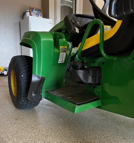 2024 John Deere Gator TX - Image 3