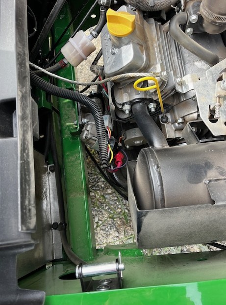 2024 John Deere Gator TX - Image 7