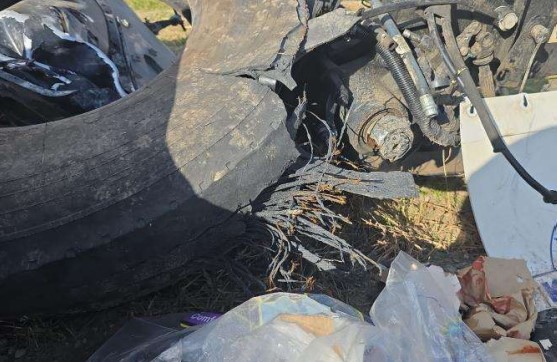 2025 Kenworth T880 - Image 9