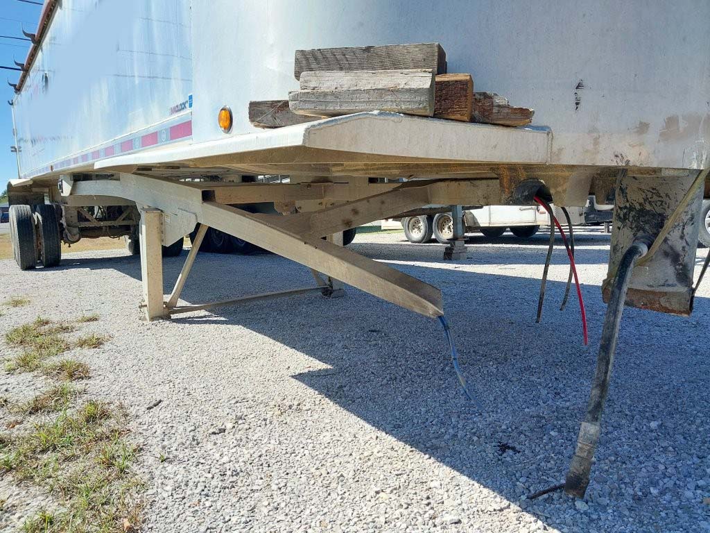 2025 Mac End Dump Trailer - Image 10