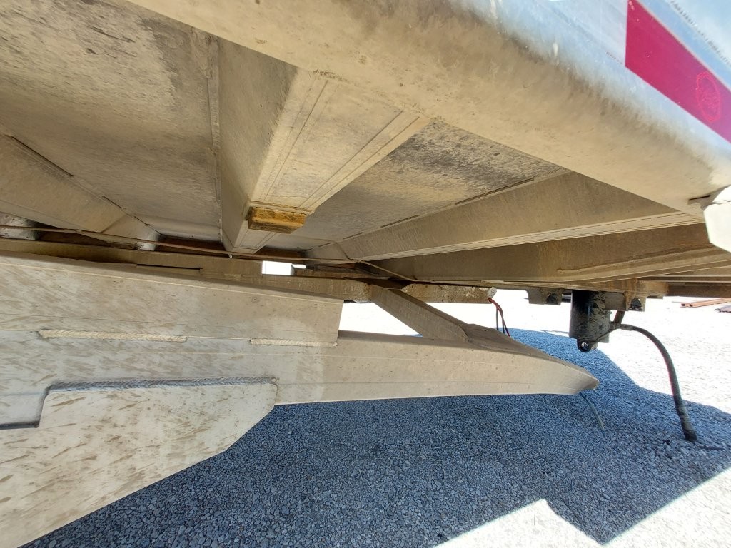 2025 Mac End Dump Trailer - Image 14