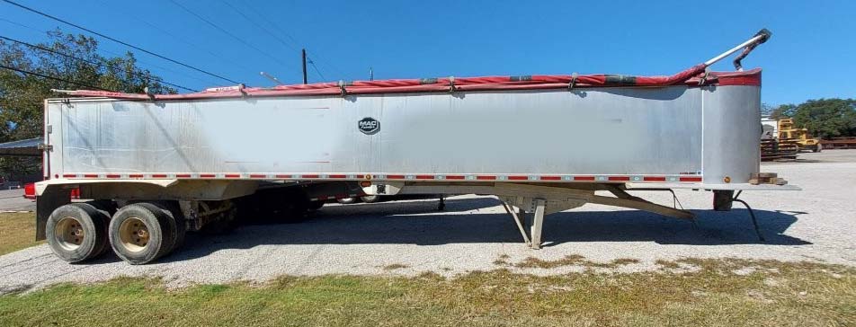 2025 Mac End Dump Trailer - Image 4