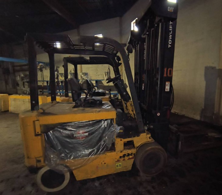 Caterpillar Electric Forklifts - Image 49