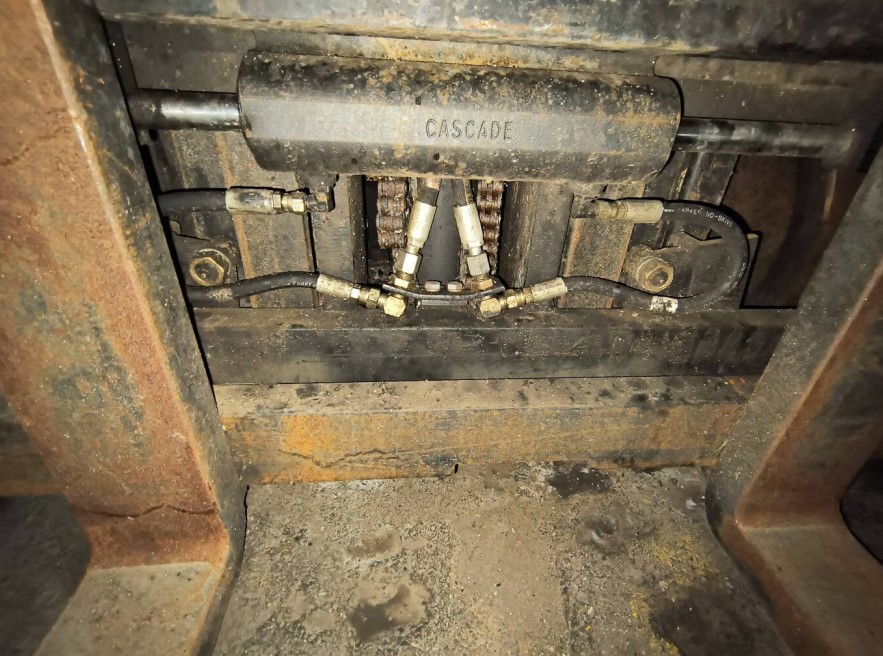 Caterpillar Electric Forklifts - Image 52