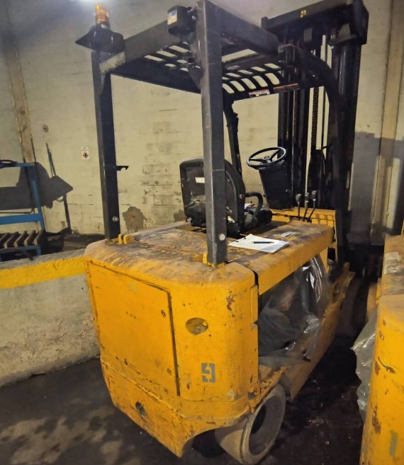 Caterpillar Electric Forklifts - Image 67