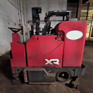 2019 Factory Cat XR-40C Floor Scrubber