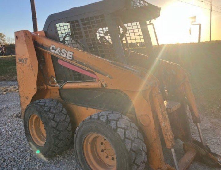 2002 Case 70XT Skid Steer - Image 5