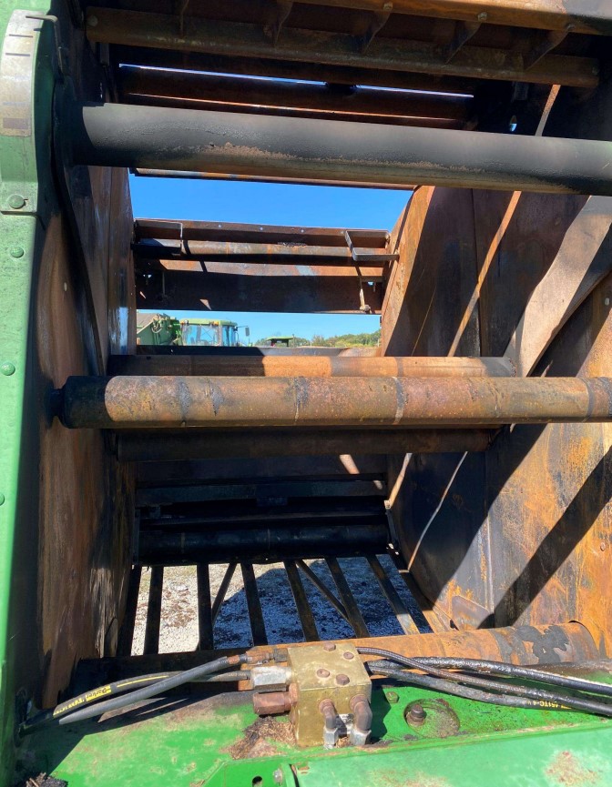 2012 John Deere 458 Baler - Image 4