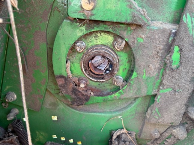 John Deere 635F Header - Image 2